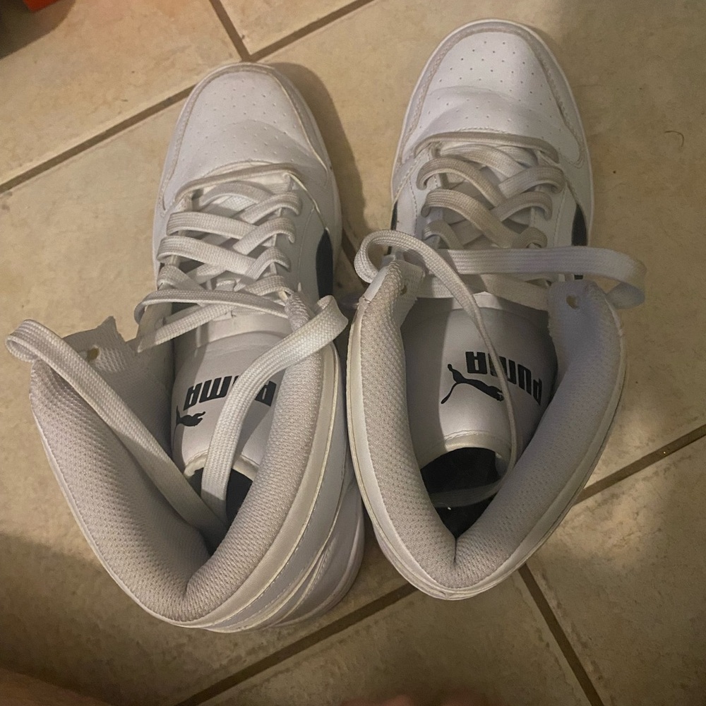 Puma sneakers high top